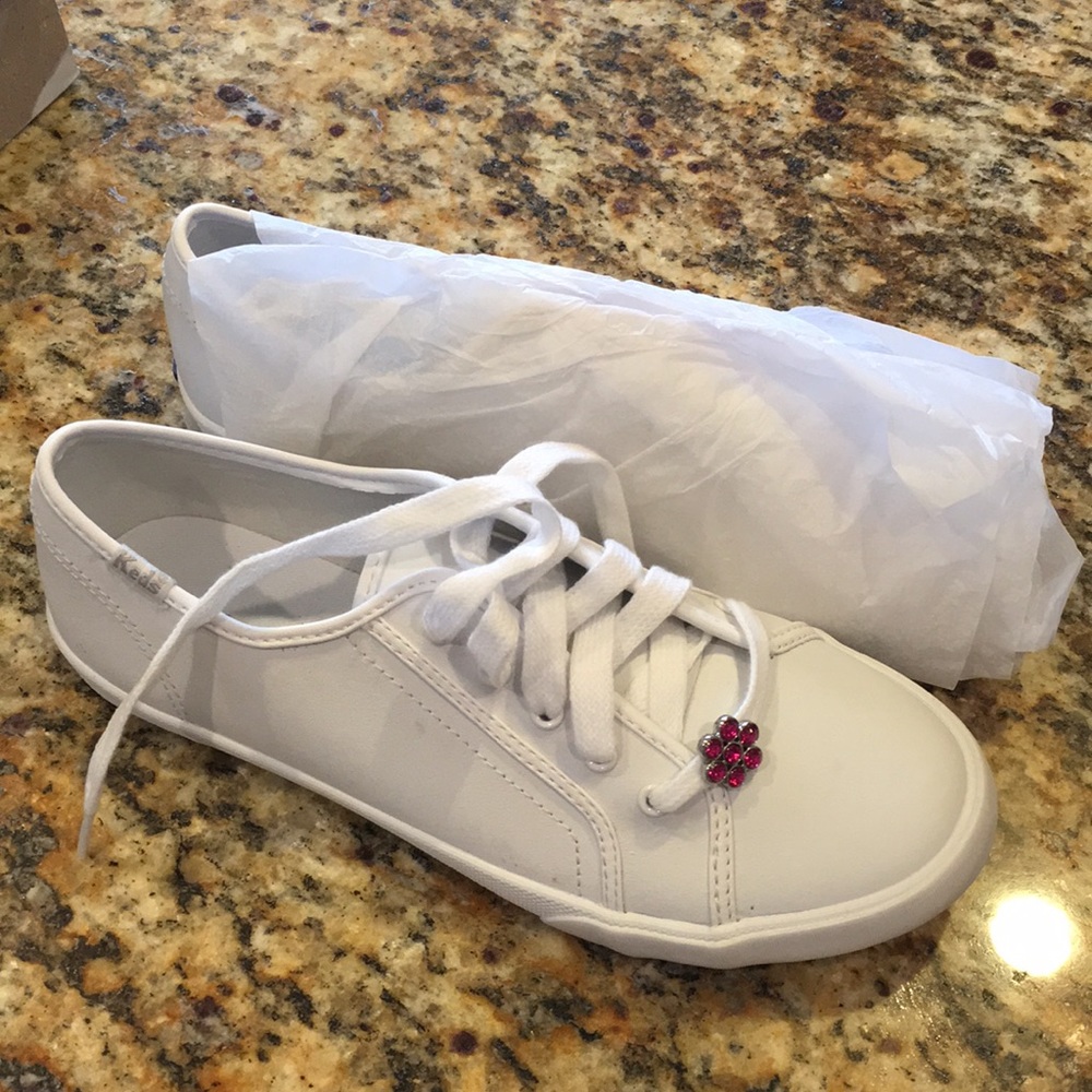 Brand new girls leather Keds